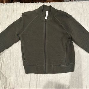 lululemon jacket